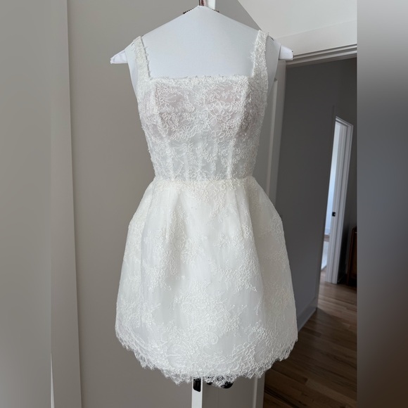 UNTAMED PETALS BY AMANDA JUDGE White Lace Mini Dress - Picture 2 of 11